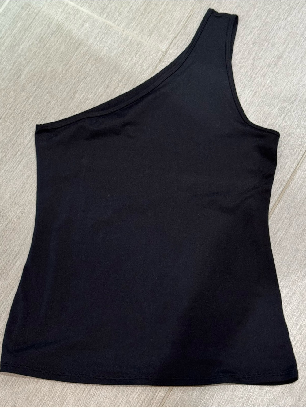 ZYIA Black One-Shoulder Tank